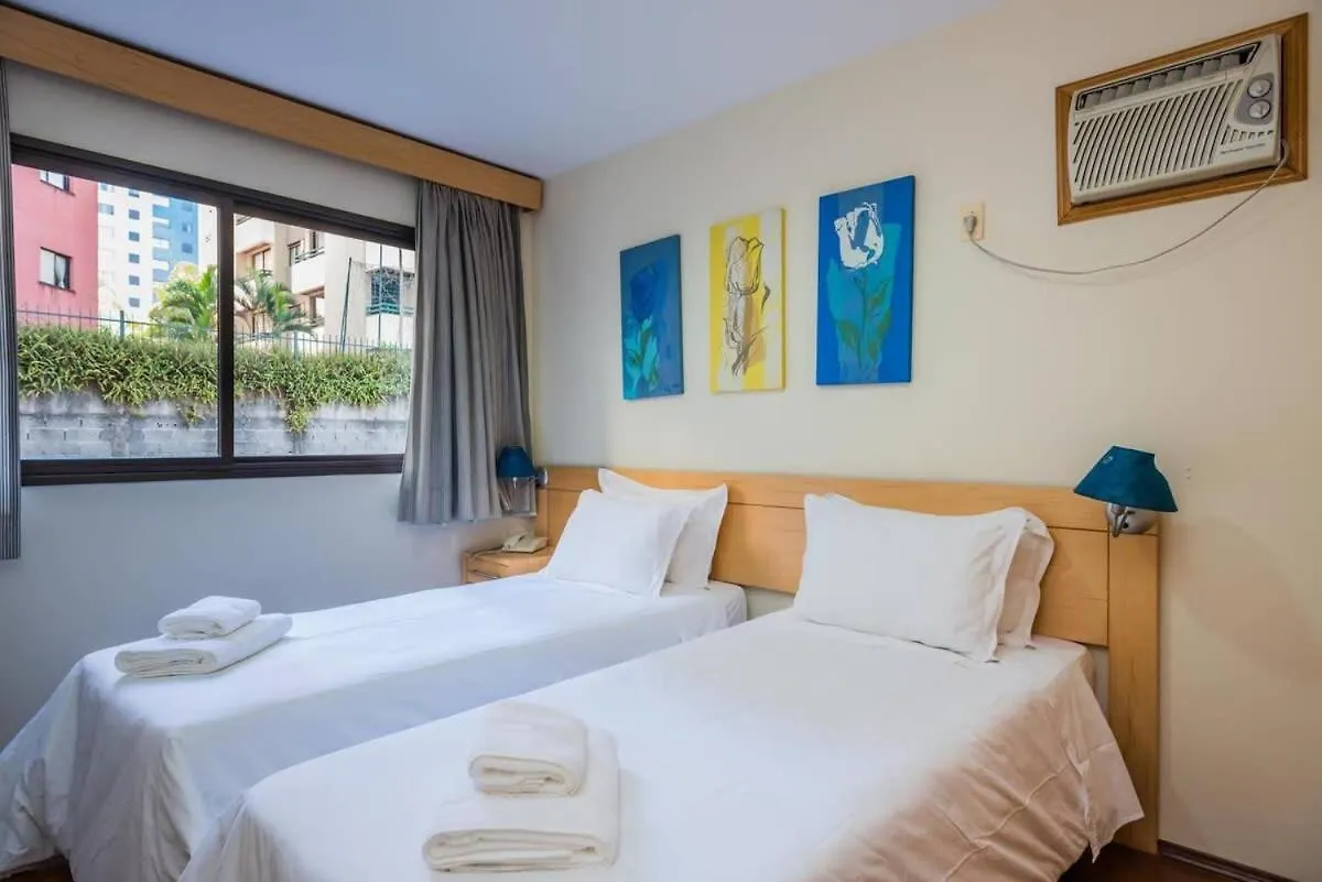 Apartamento BHomy Bela Vista Próximo Sírio Libanês RPL308 São Paulo Brasil